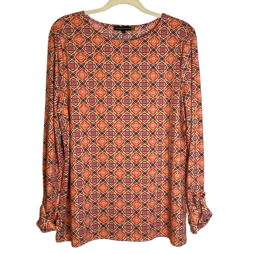 AmberNoon II Dr. Erum Ilyas UPF Protective Blouse Tabbed Sleeve‎ L Geometric